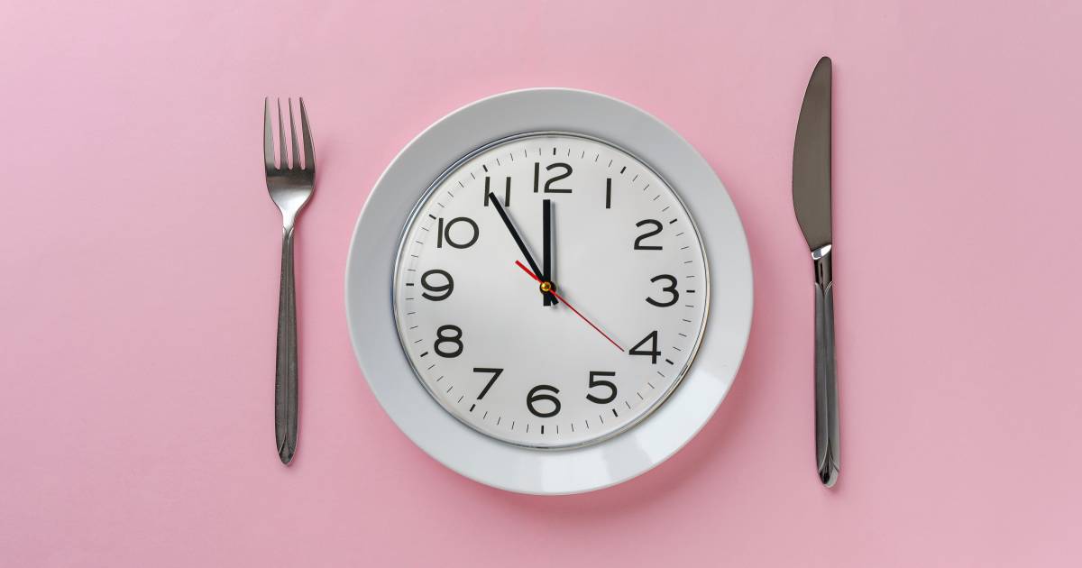 A popularidade da dieta com limite de horário nas redes sociais
